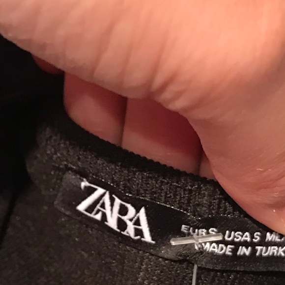Zara Blogger Fave Pleated Crop Top in Black Size Small - Picture 5 of 5